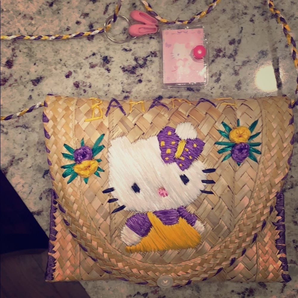 Hello kitty purse